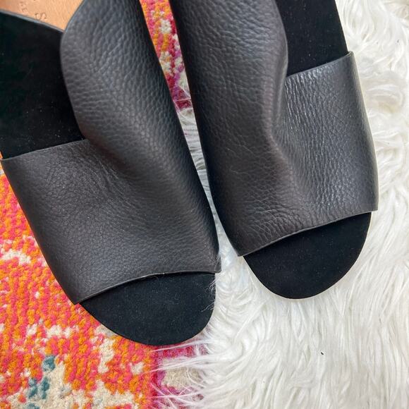 Gentle Souls by Kenneth Cole Black Leather Heeled Sling Back Charlisa Sandal 8 - Picture 3 of 10